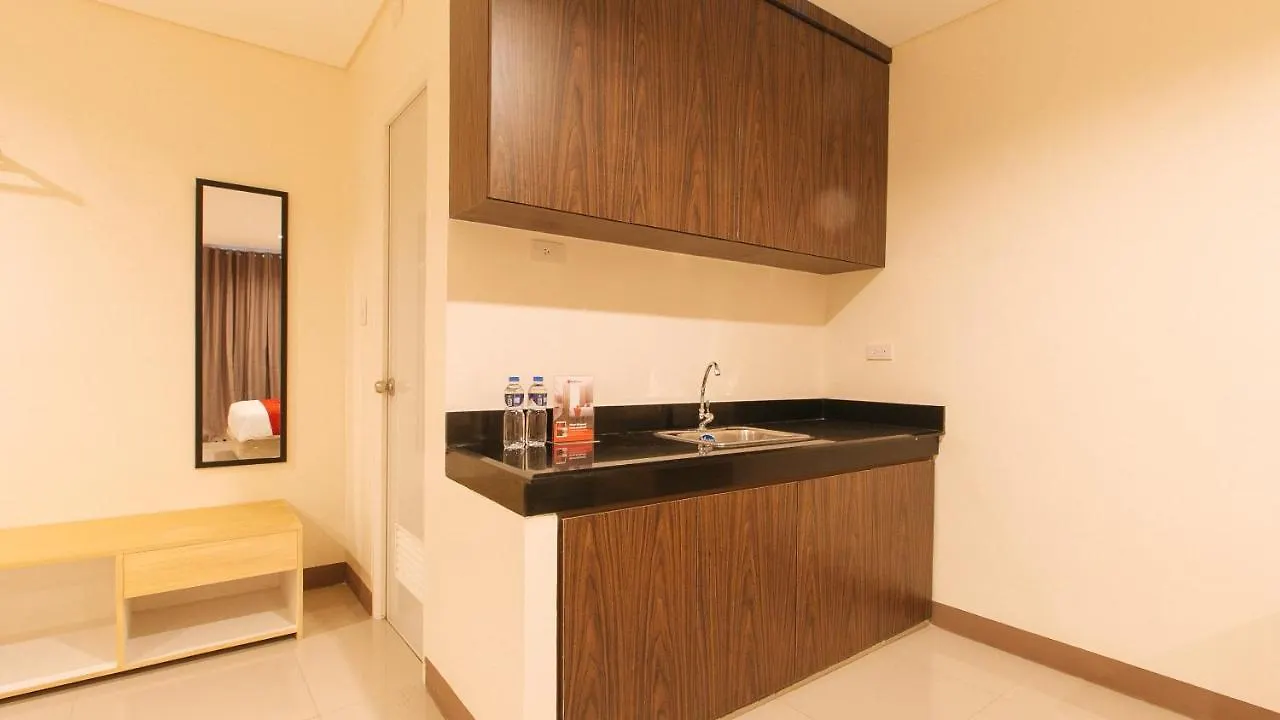 Reddoorz Plus @ Kaizen Suites Taft Avenue Manille