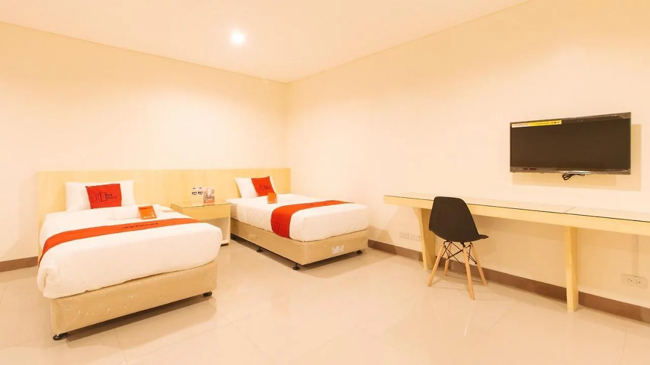 Reddoorz Plus @ Kaizen Suites Taft Avenue Manille 0*,  Philippines
