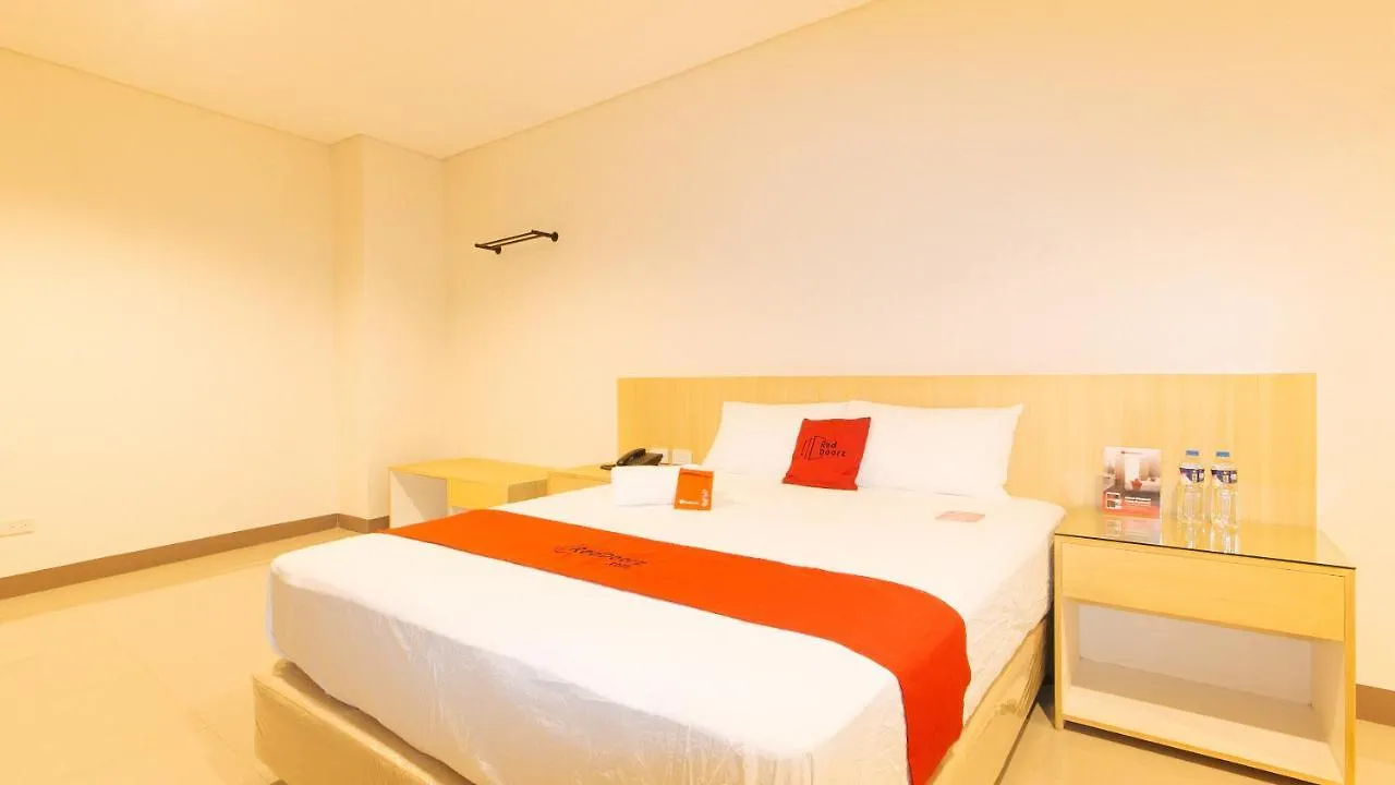 Hotel Reddoorz Plus @ Kaizen Suites Taft Avenue Manille Philippines