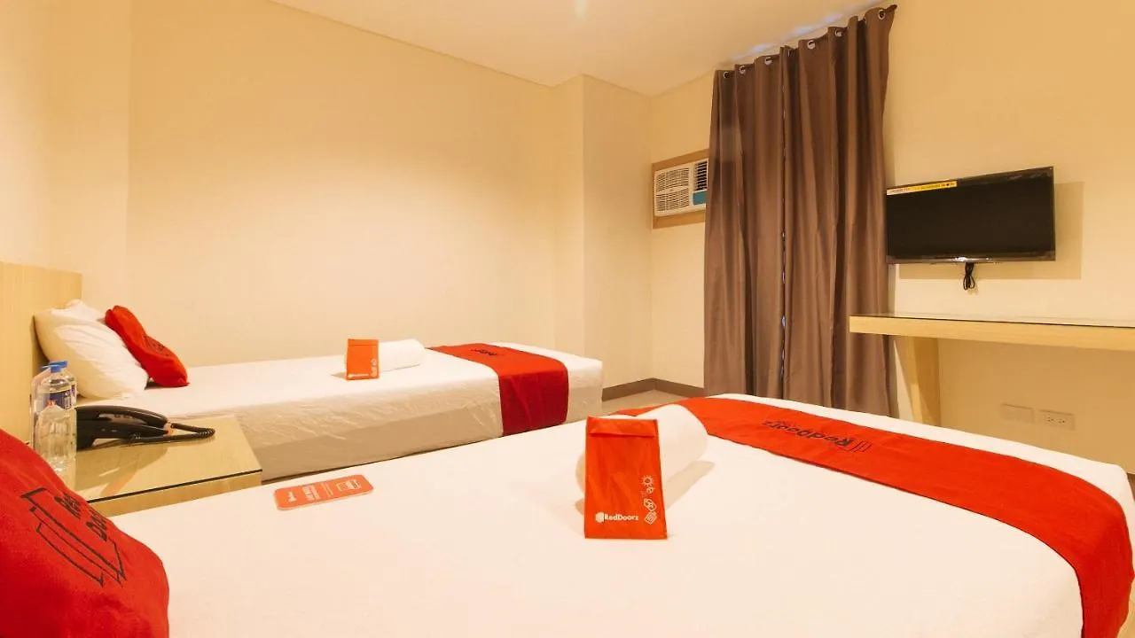 Reddoorz Plus @ Kaizen Suites Taft Avenue Manila Hotel