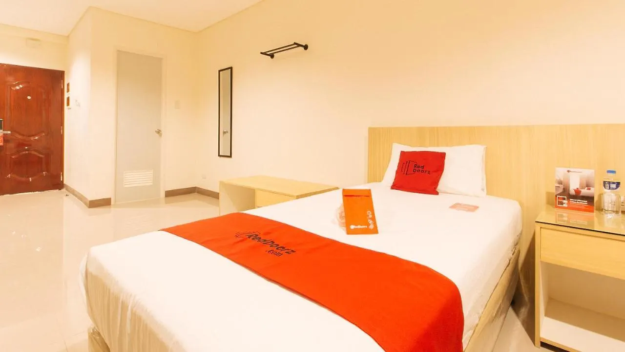 Reddoorz Plus @ Kaizen Suites Taft Avenue Manila 0*,